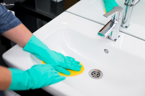 Targeted odour removal service for homes and businesses in Elephant and Castle